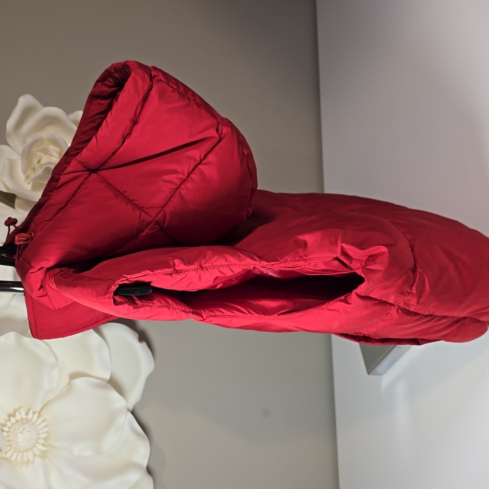 Fabletics Red Quilted Puffer Vest - Picture 5 of 6